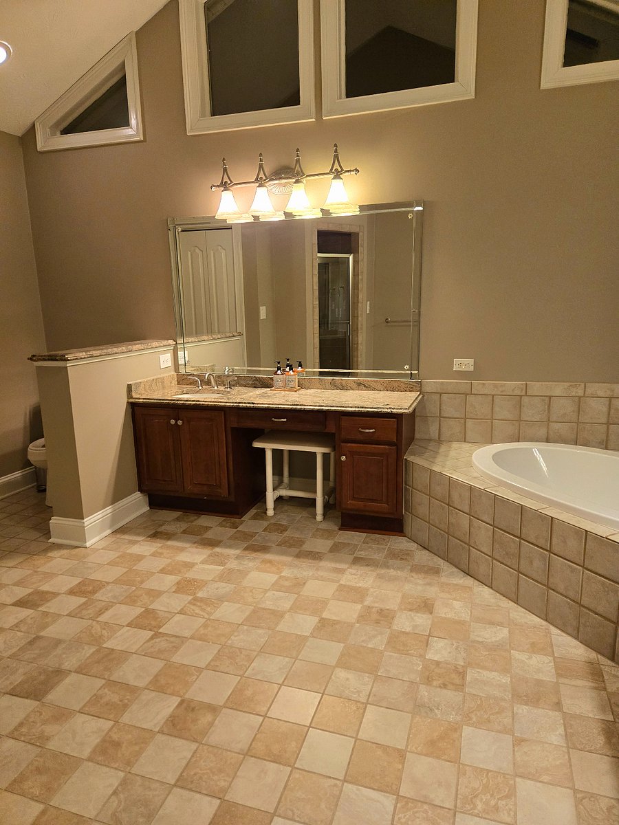 Furnished Finder property 785423_1 photo 26