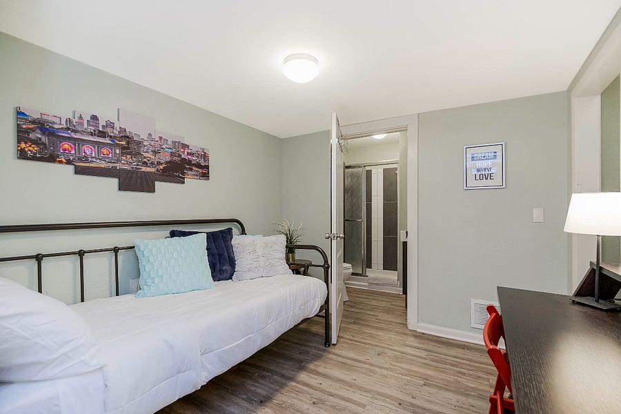 Furnished Finder property 785432_2 photo 11