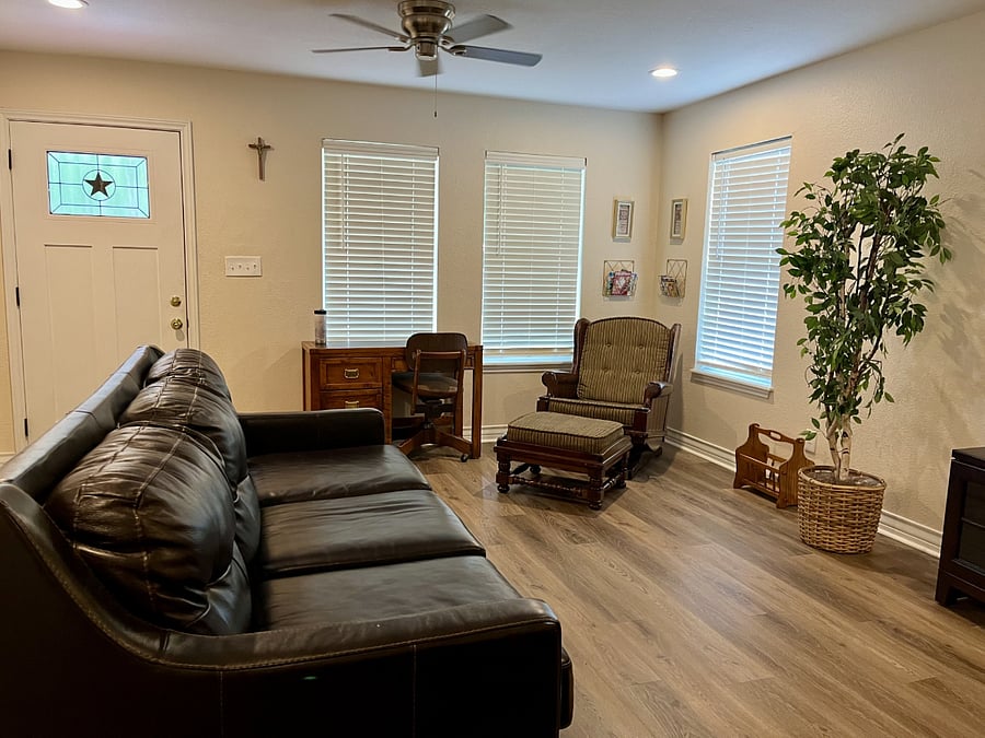 Furnished Finder property 785443_1 photo 3