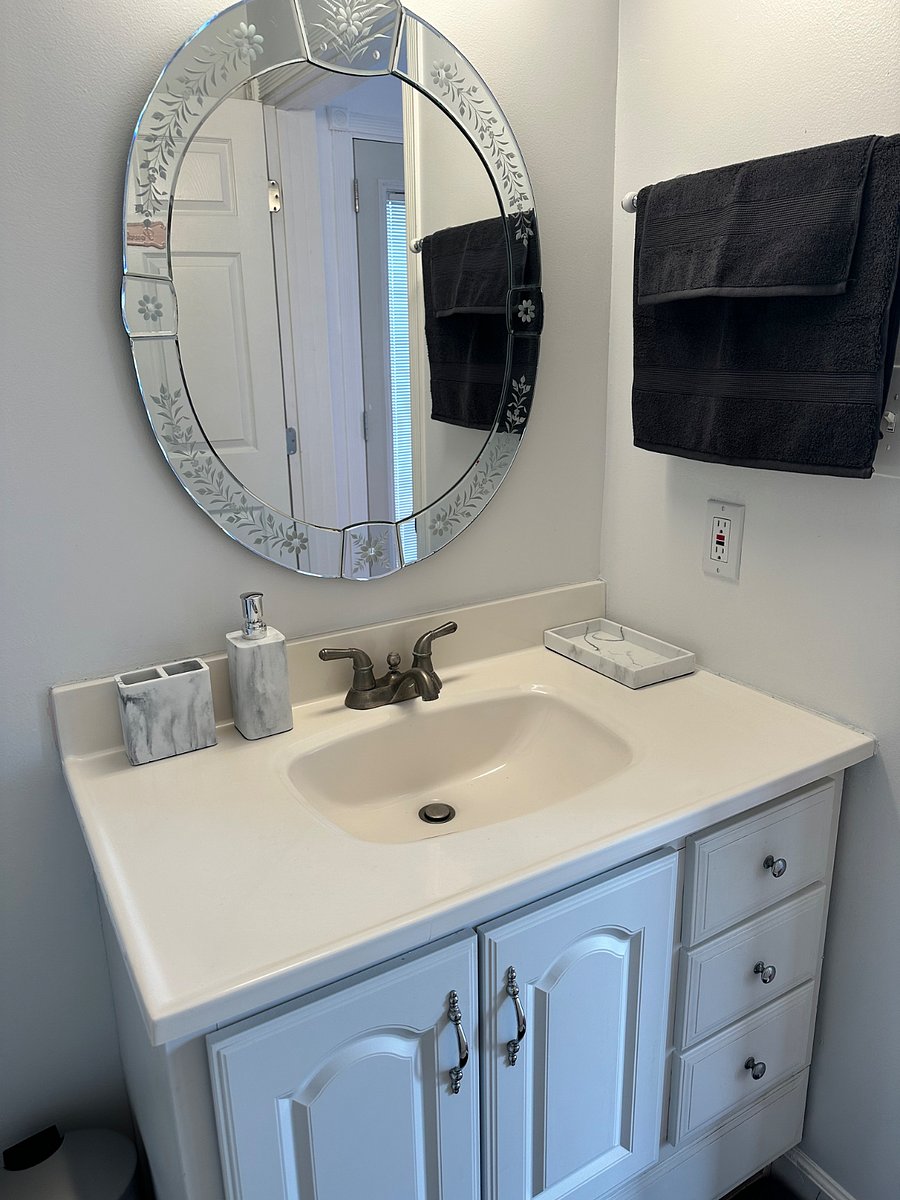 Furnished Finder property 785493_1 photo 17