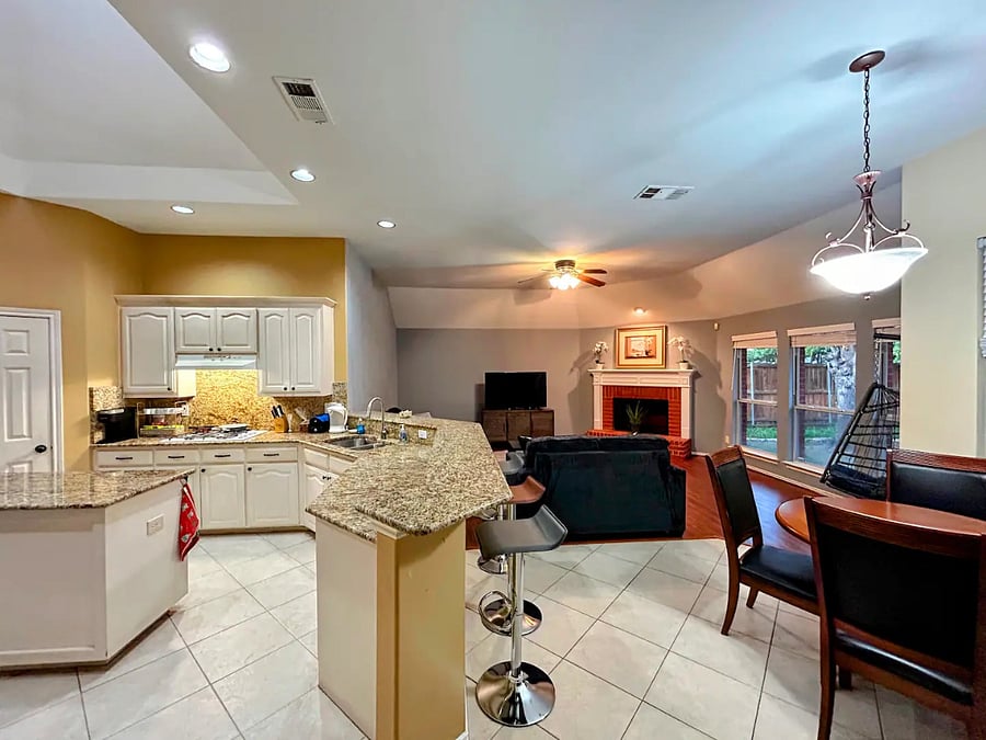 Furnished Finder property 785668_1 photo 8
