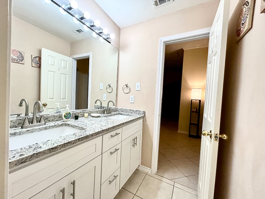 Furnished Finder property 785668_1 photo 13