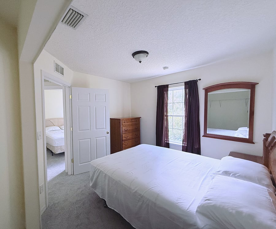 Upstairs Bedroom #3
