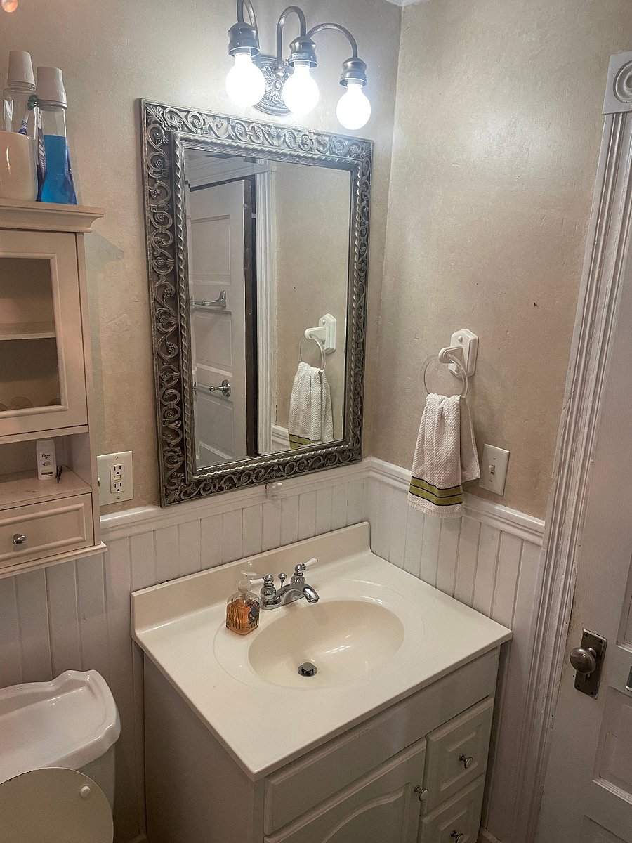 Furnished Finder property 785801_1 photo 17