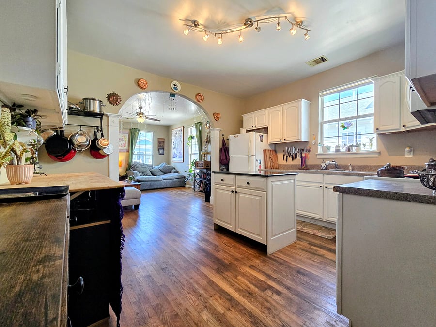 Furnished Finder property 785834_1 photo 4
