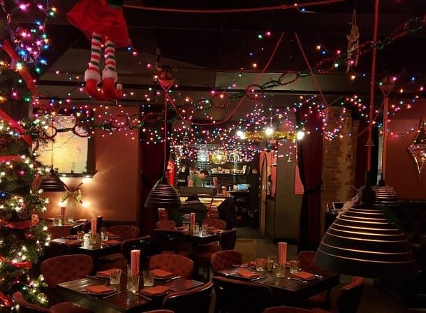 Cellar 335 is a delicious Asian Fusion restaurant nearby we love. 3 min walk. Others we love are Clove Garden India, Ani Ramen, One Dee Siam etc.