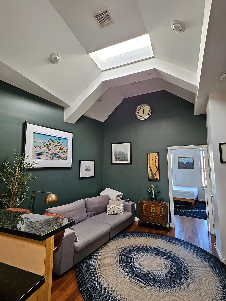 Furnished Finder property 785835_1 photo 3