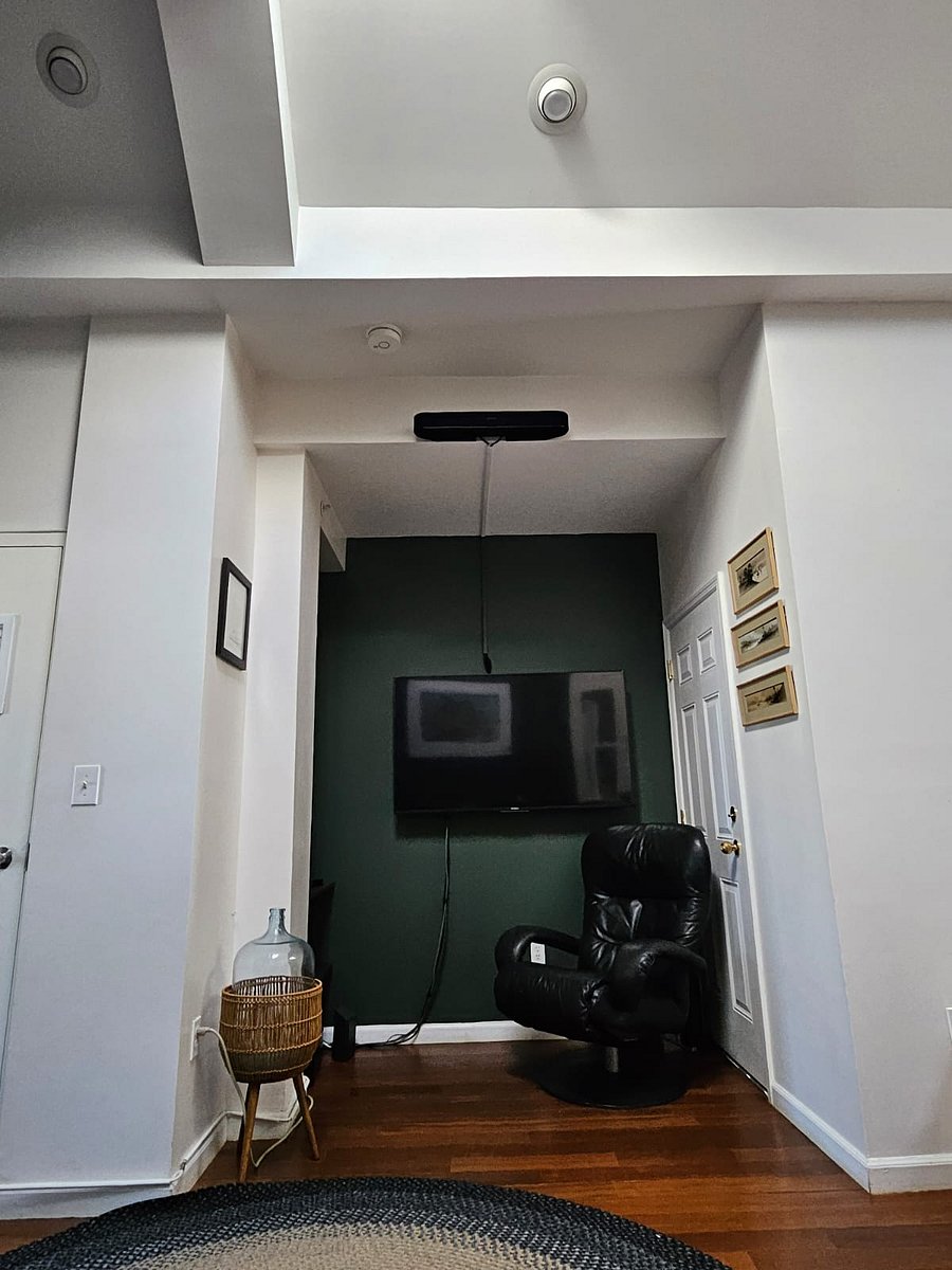 TV area with connected Sonos Sound bar 