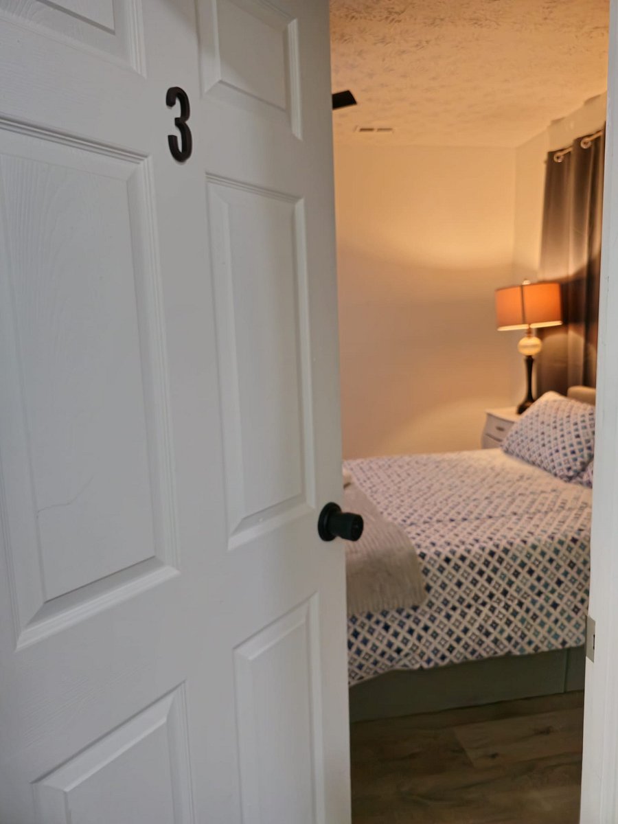 Furnished Finder property 785859_1 photo 10