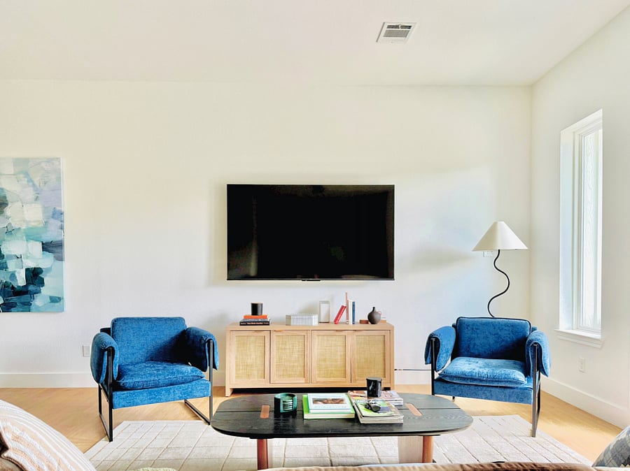 living room 2nd flr