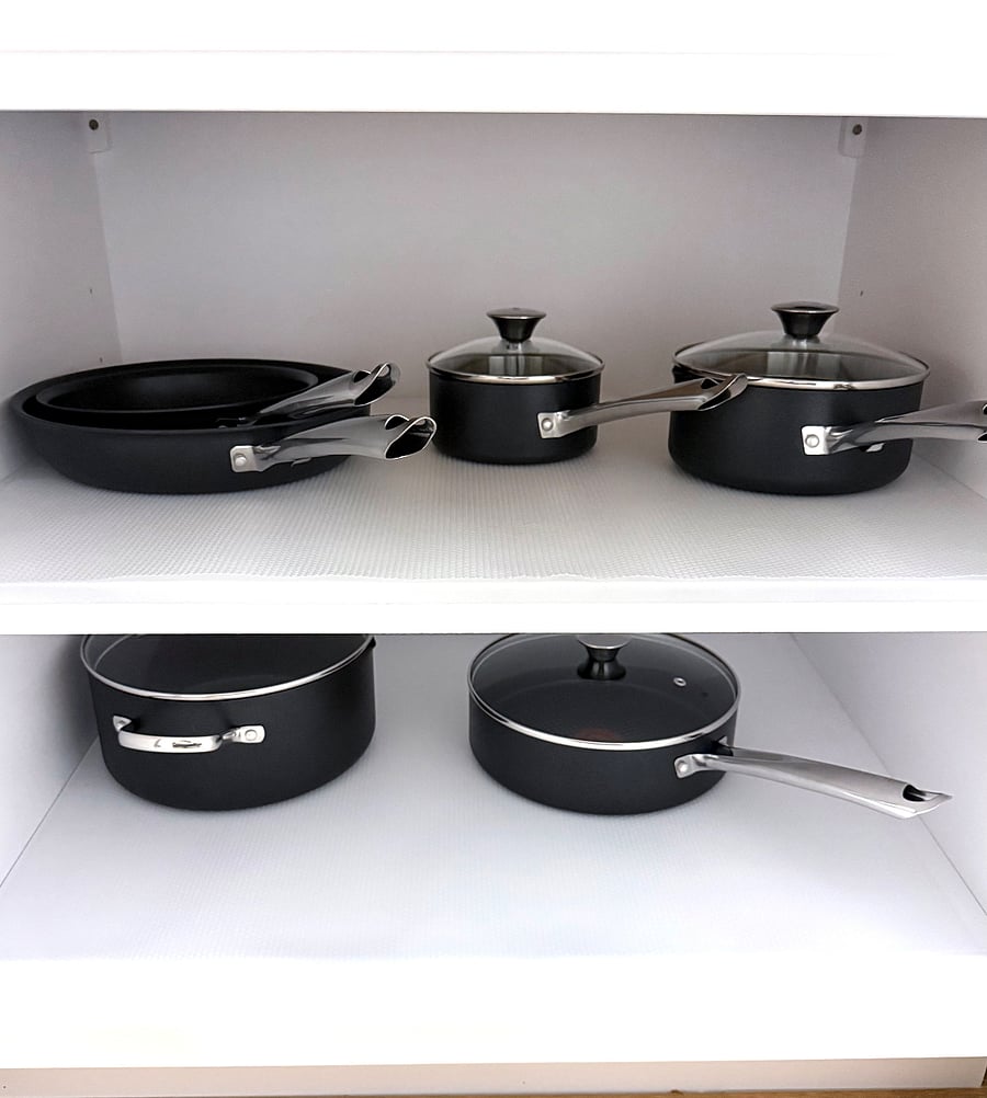 kitchen cookware 2nd flr