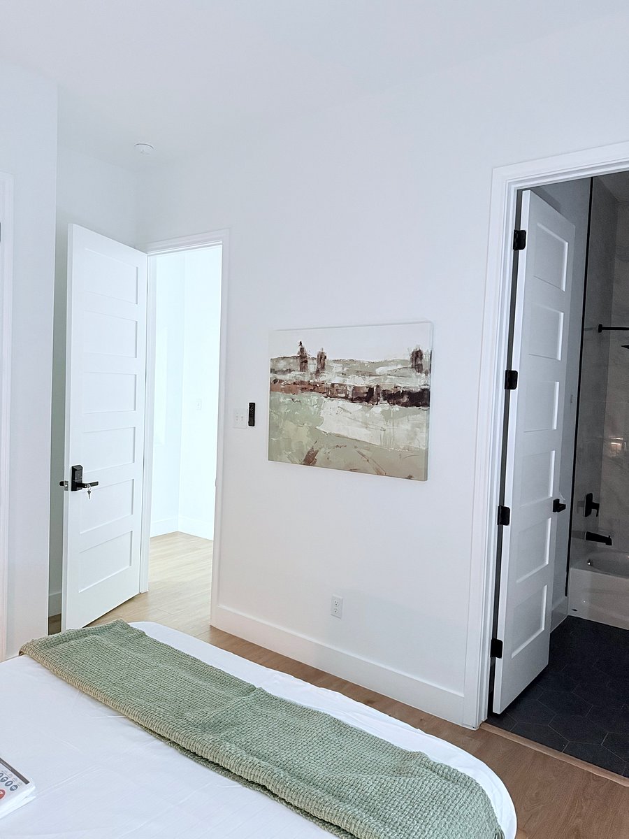 Queen Room 3rd flr
