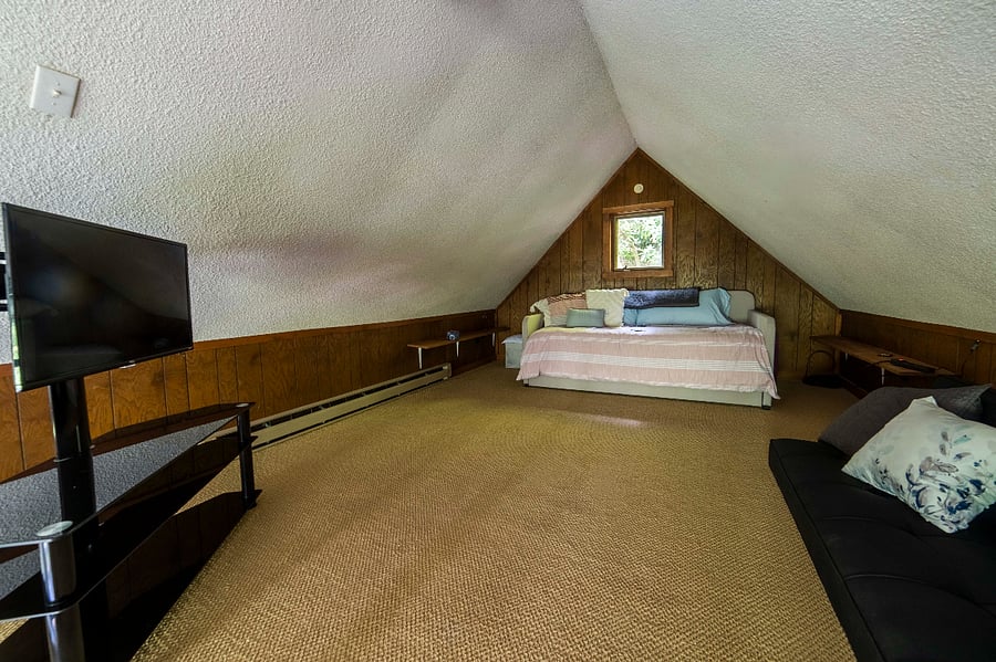 Loft with Trundle 