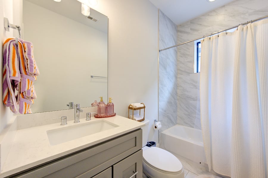 Bathroom - Secondary