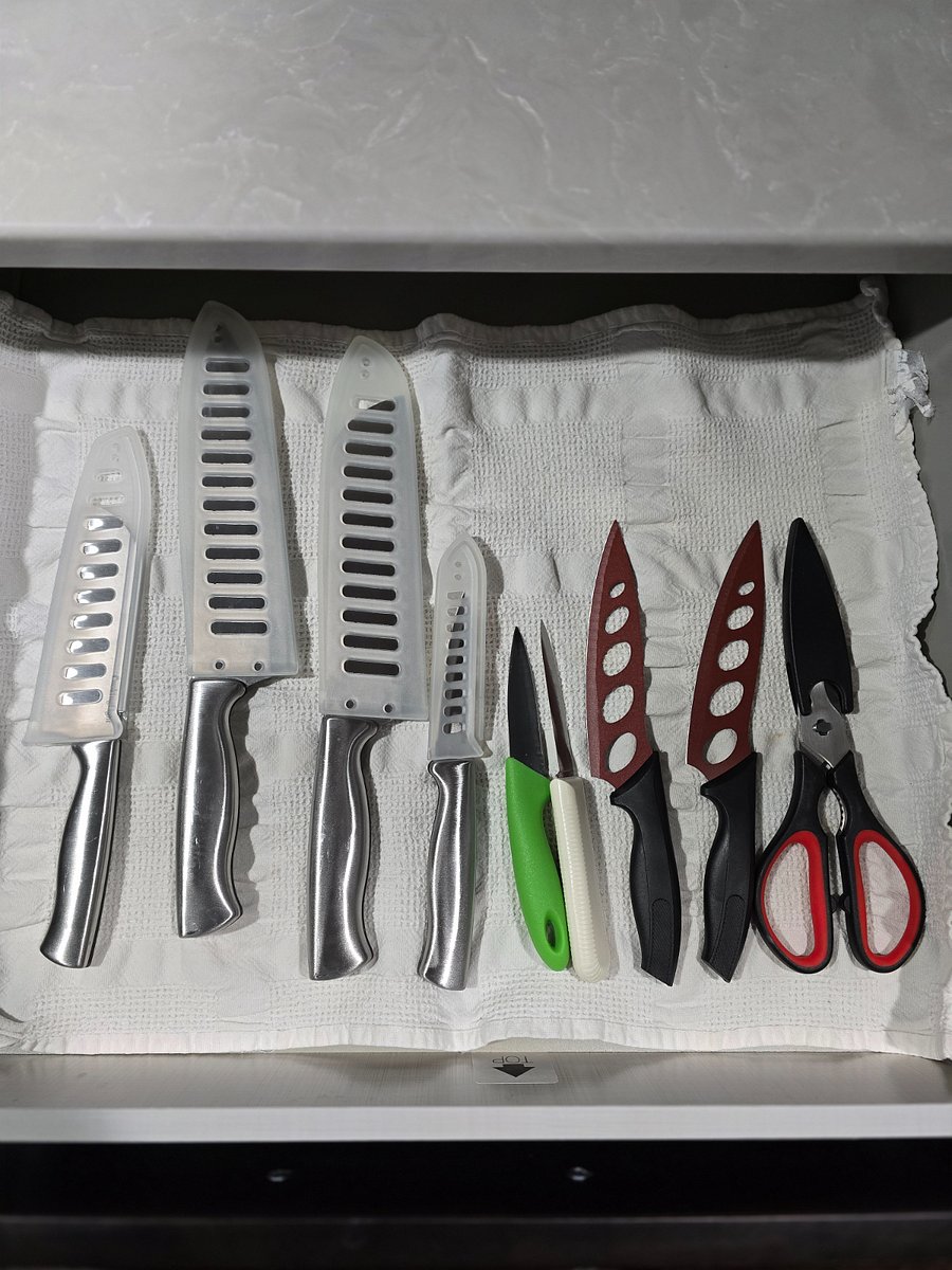 Kitchen utensils