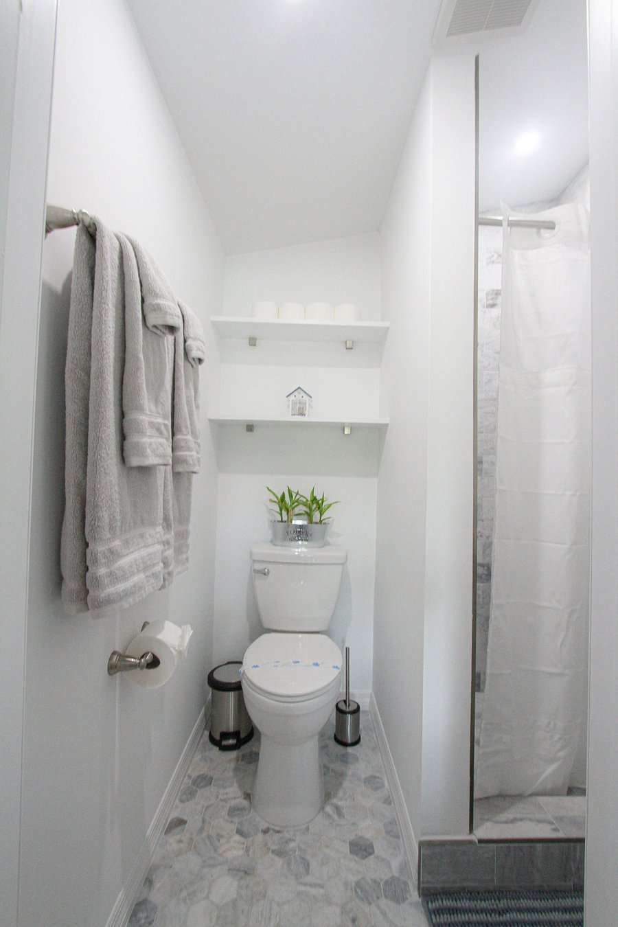Full Bath (2)