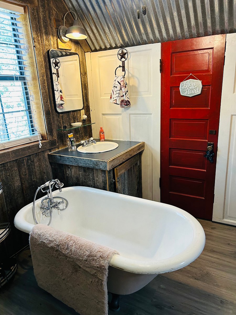 Furnished Finder property 786054_1 photo 33