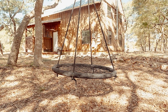 The kids will enjoy swinging on this cool swing!
