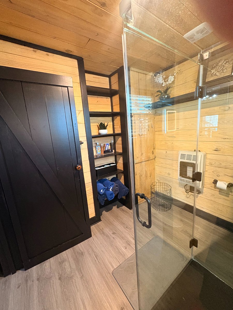 storage in bathroom