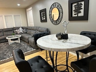 Furnished Finder property 786073_1 photo 5