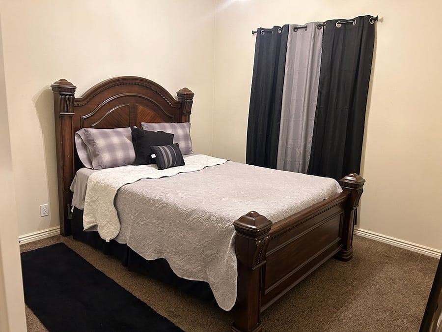 Furnished Finder property 786073_1 photo 13