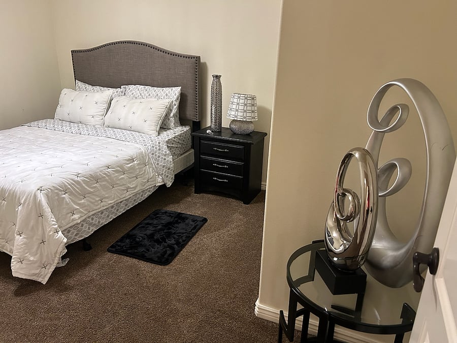 Furnished Finder property 786073_1 photo 12