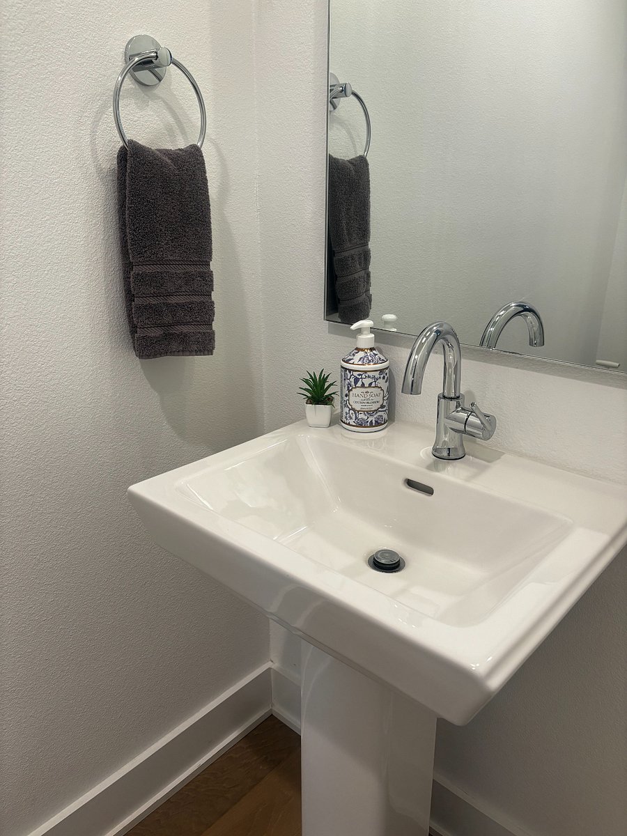 Furnished Finder property 786104_1 photo 27
