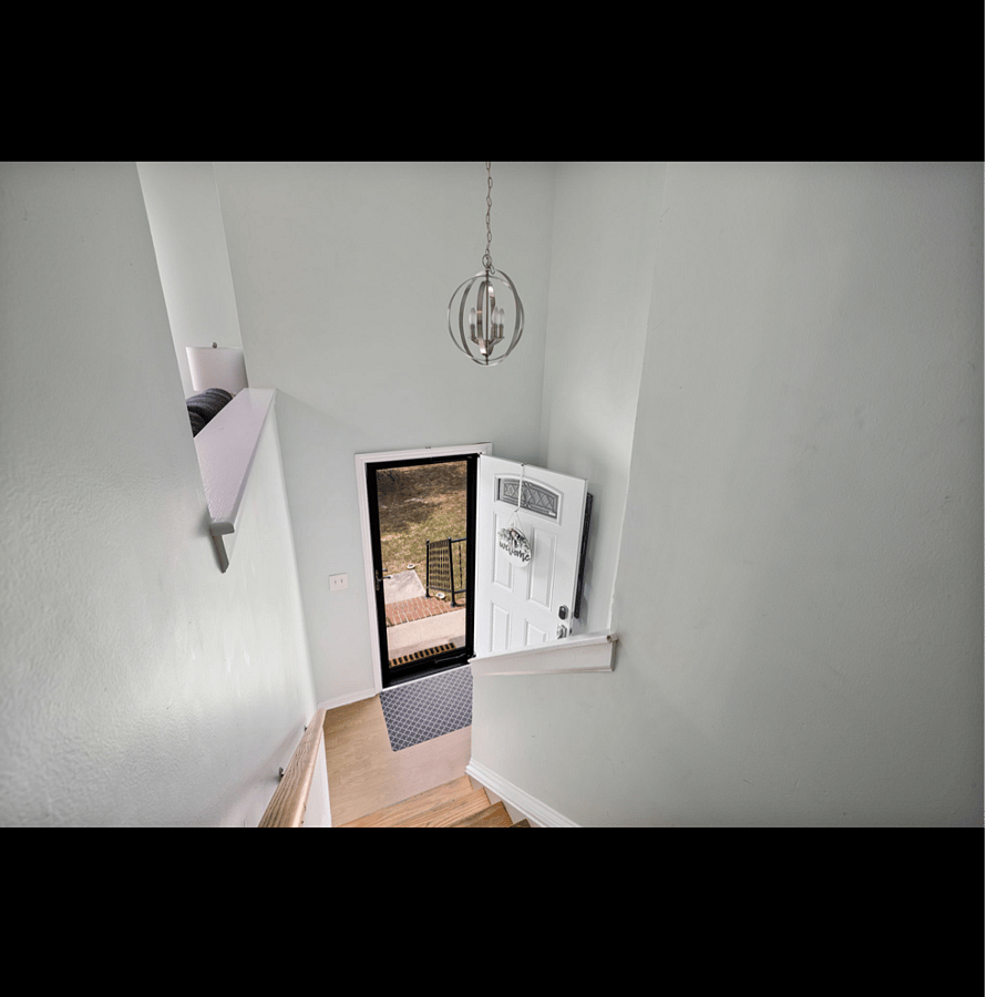 Furnished Finder property 786120_1 photo 6