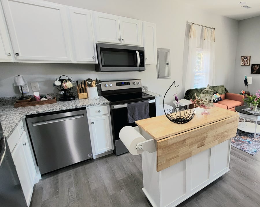 Furnished Finder property 786176_1 photo 3