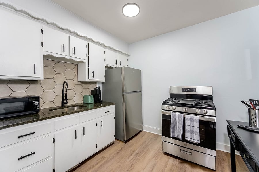 Furnished Finder property 786201_2 photo 7