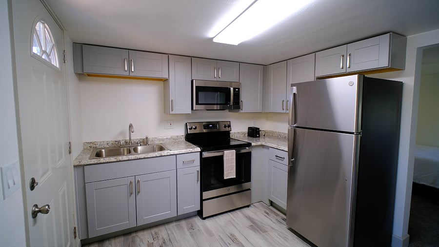 Full Kitchen