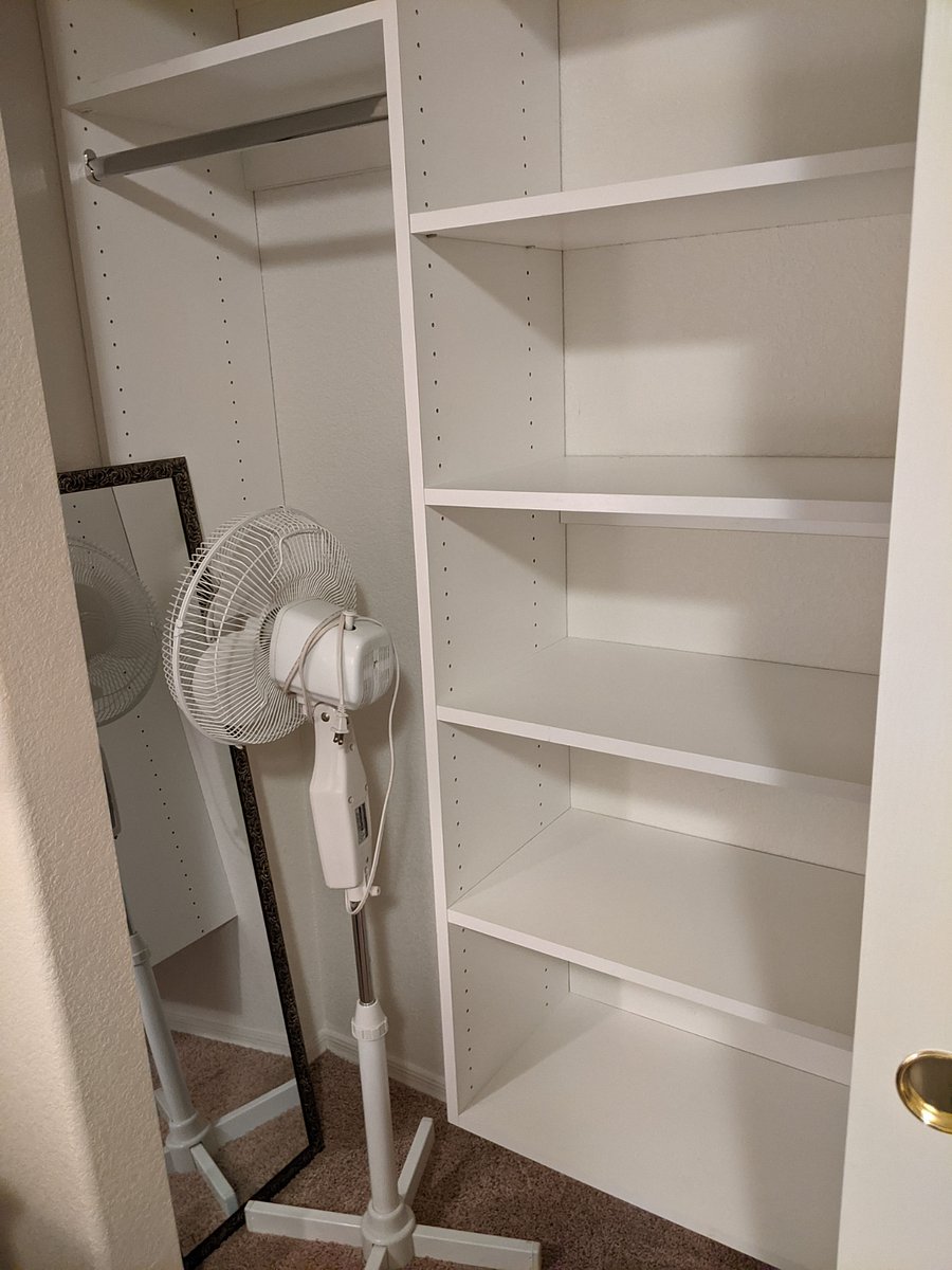 Ceiling fans throughout but also oscillating fans