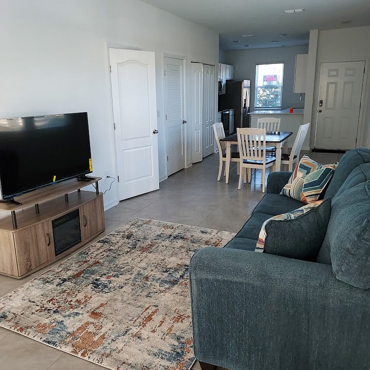 Living room & Dining room