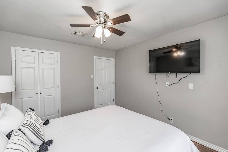 Furnished Finder property 786325_1 photo 23