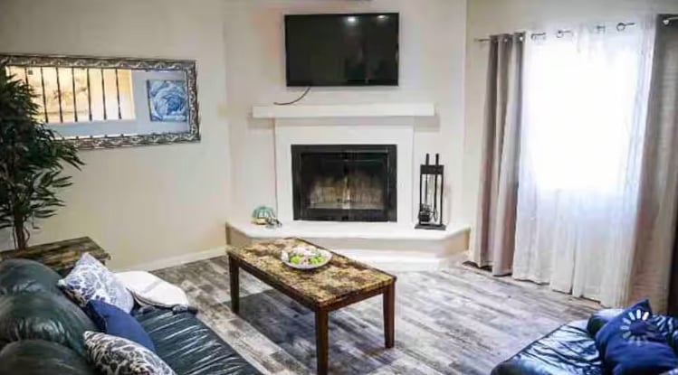 Furnished Finder property 786368_1 photo 1