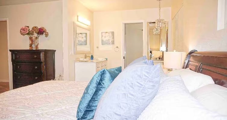 Furnished Finder property 786368_1 photo 11