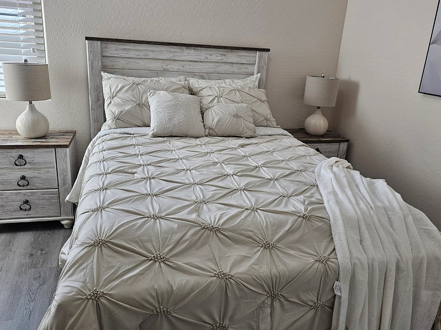 Furnished Finder property 786433_1 photo 22
