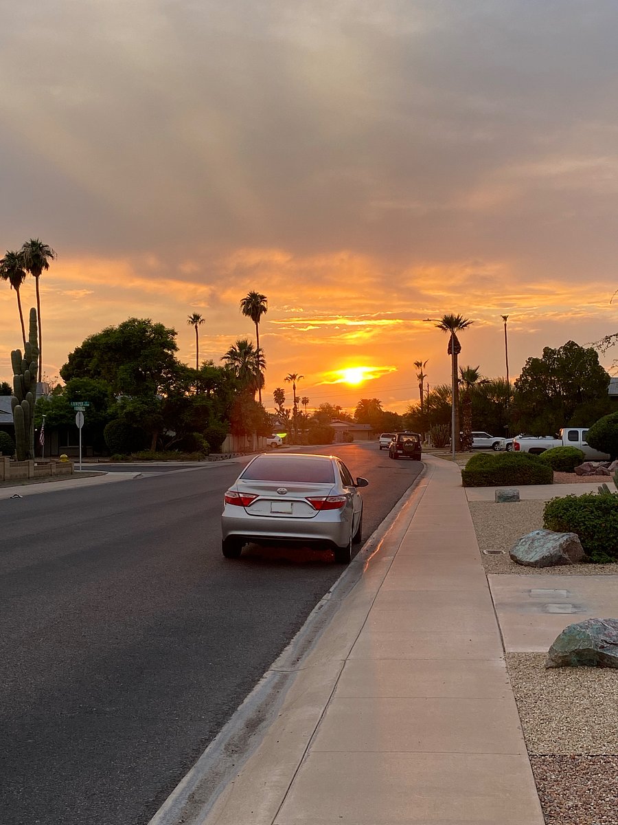 Safe, gorgeous neighborhood!