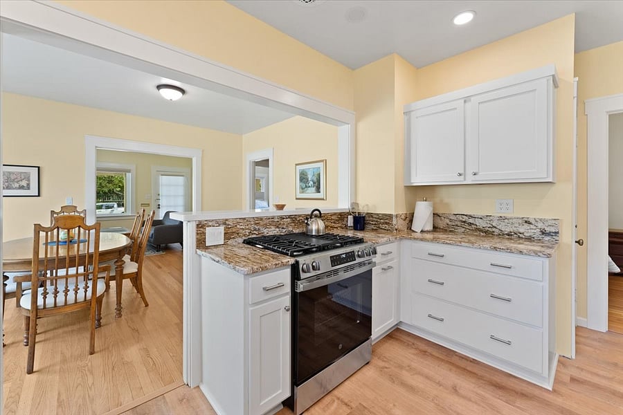Furnished Finder property 786481_1 photo 8
