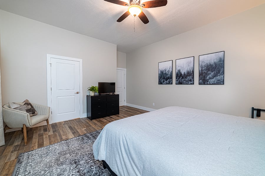 Furnished Finder property 786489_1 photo 13