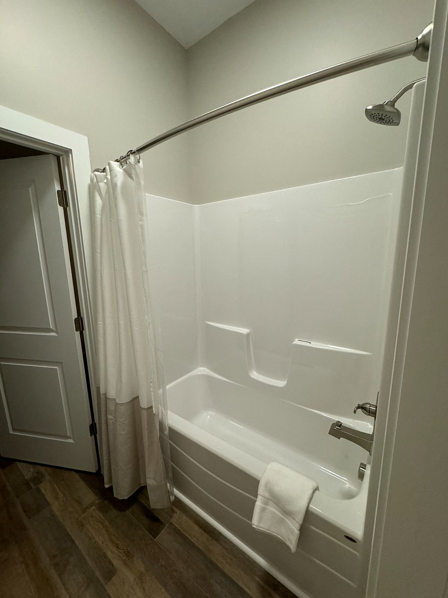 Furnished Finder property 786489_1 photo 11