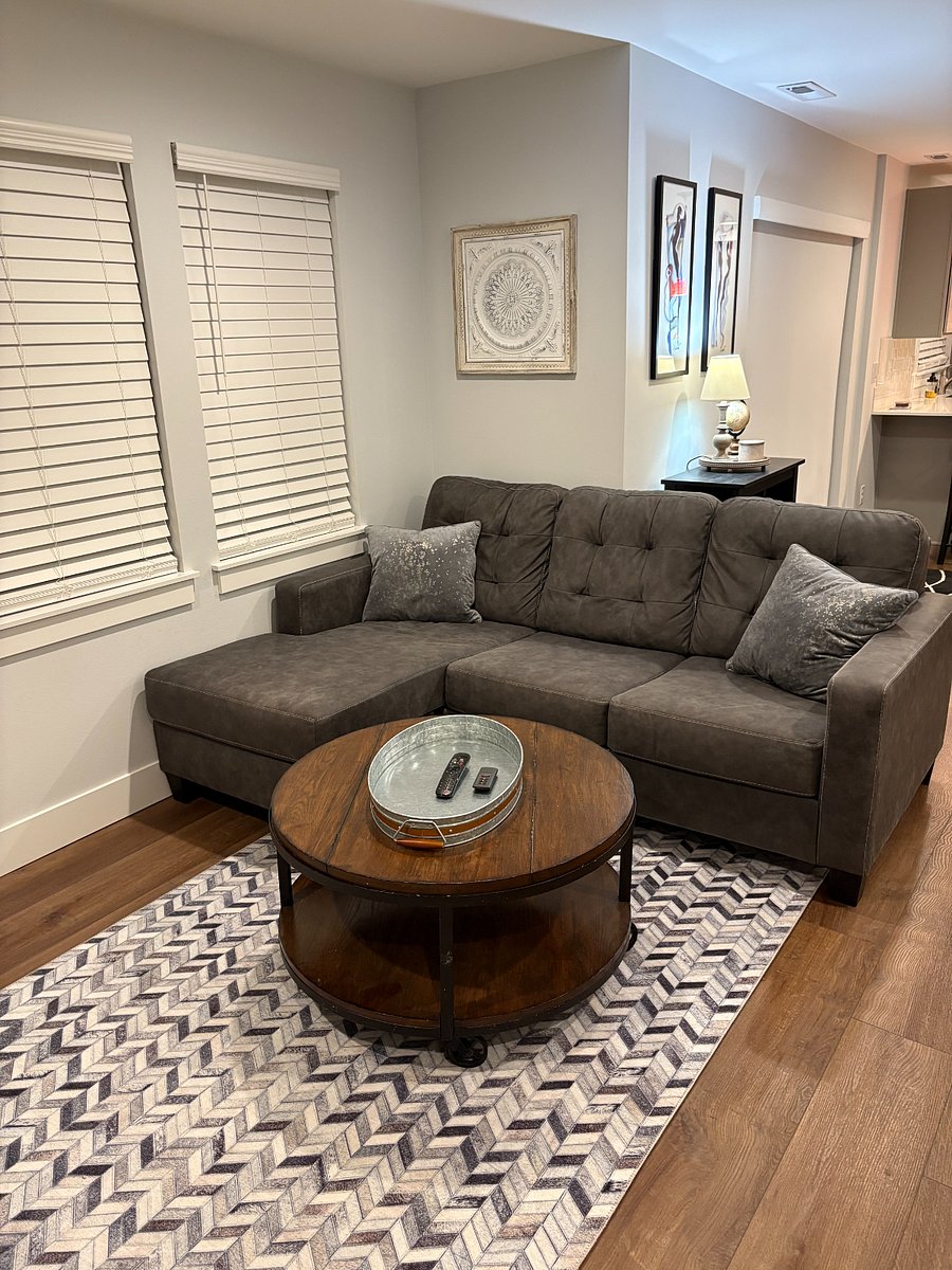 Furnished Finder property 786500_1 photo 13