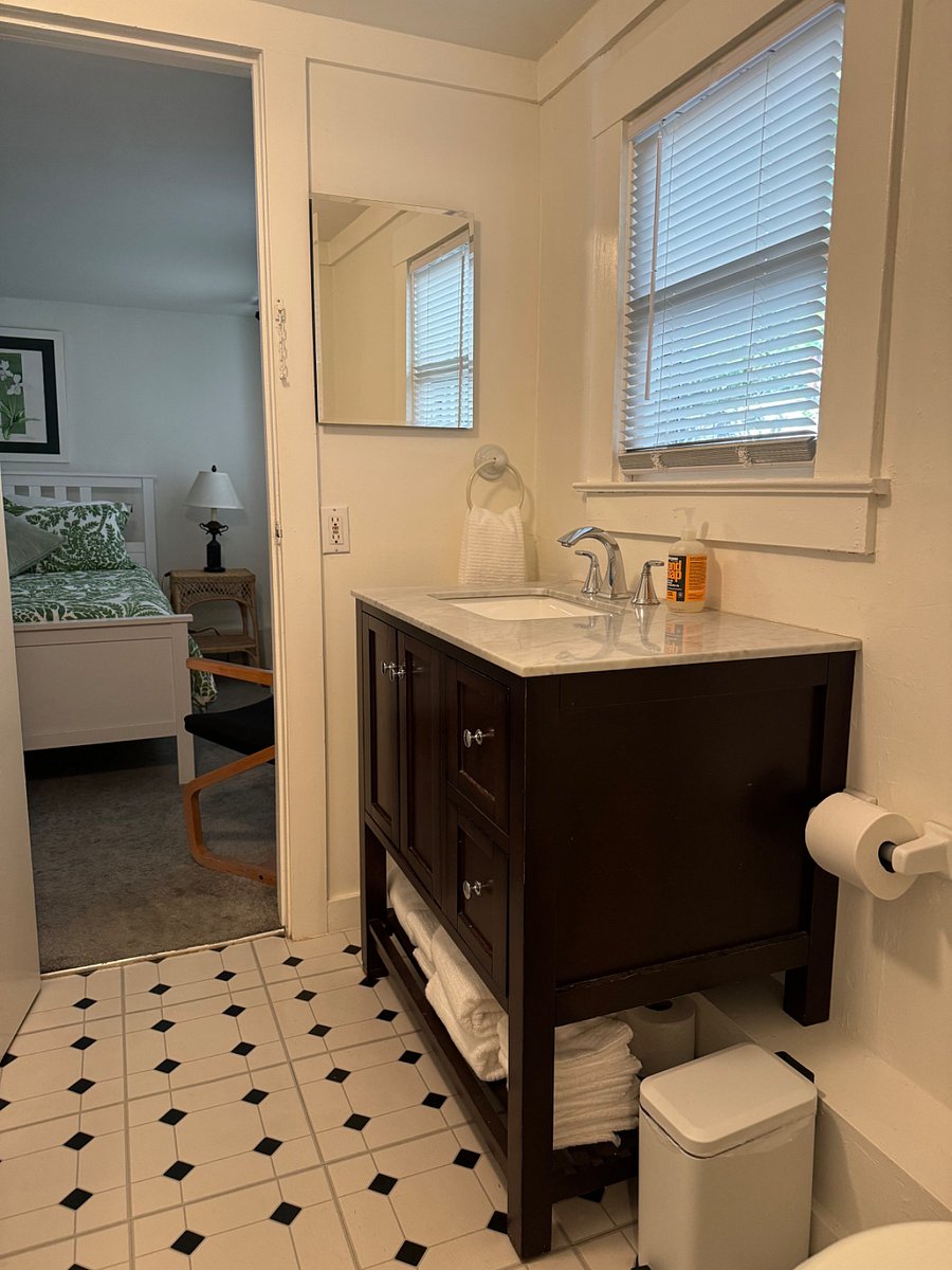 Furnished Finder property 786516_1 photo 10