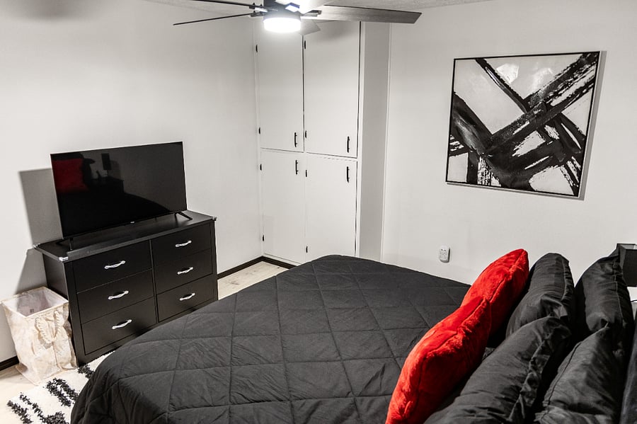King bed