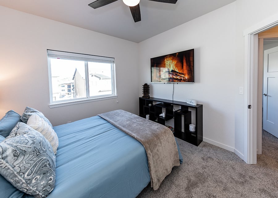 Furnished Finder property 786554_1 photo 35