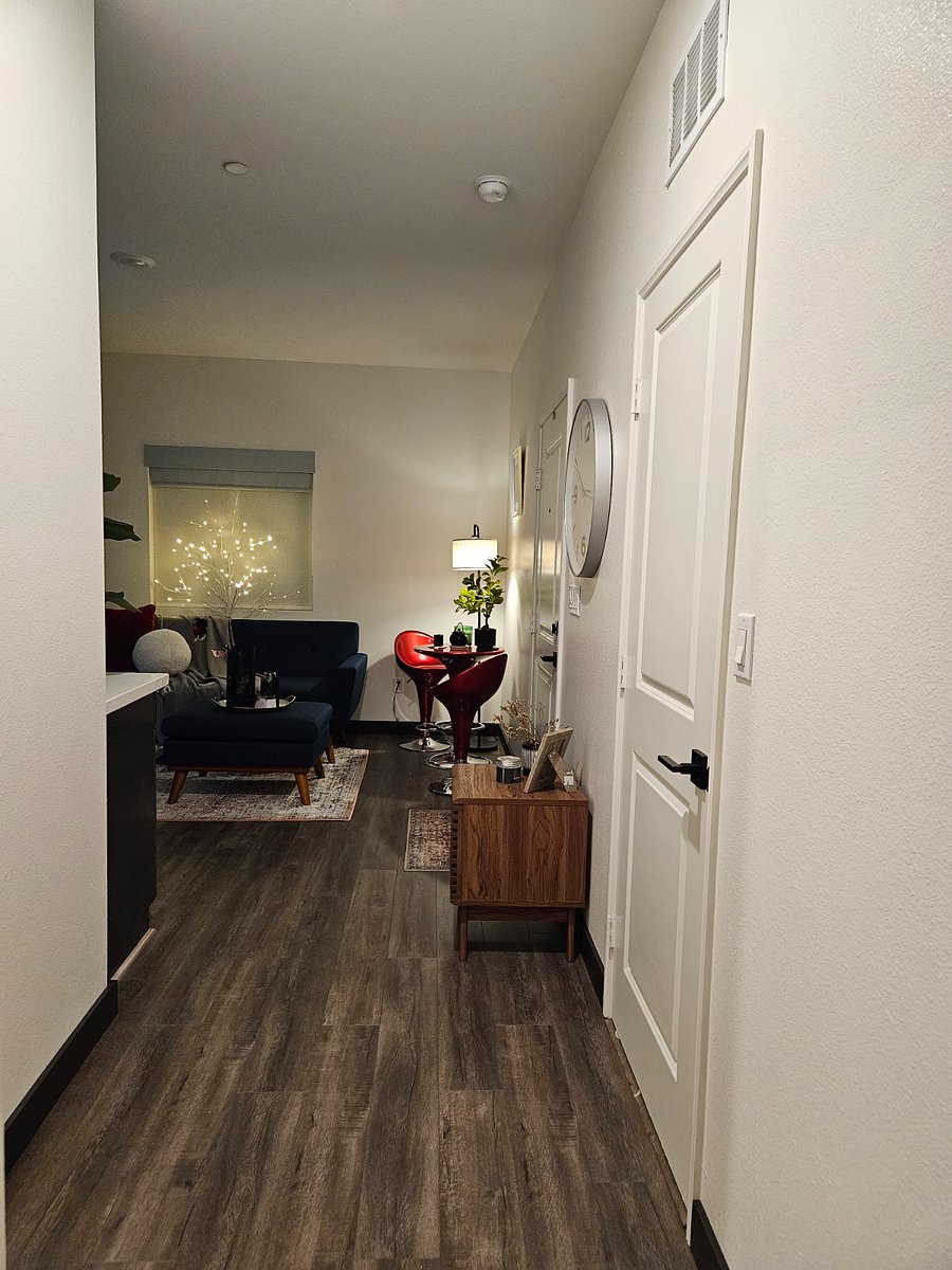 Furnished Finder property 786686_1 photo 18