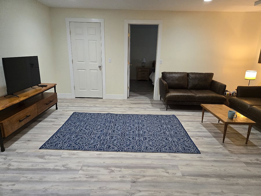 Lower level sitting area