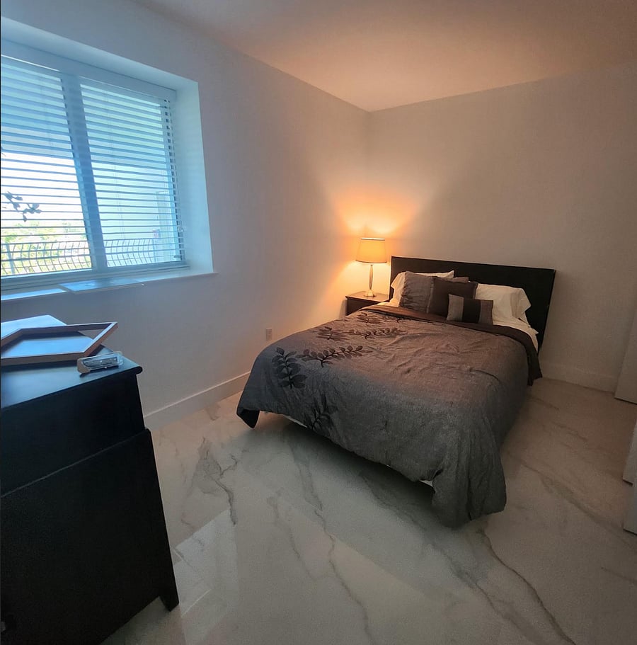 Second bedroom. 