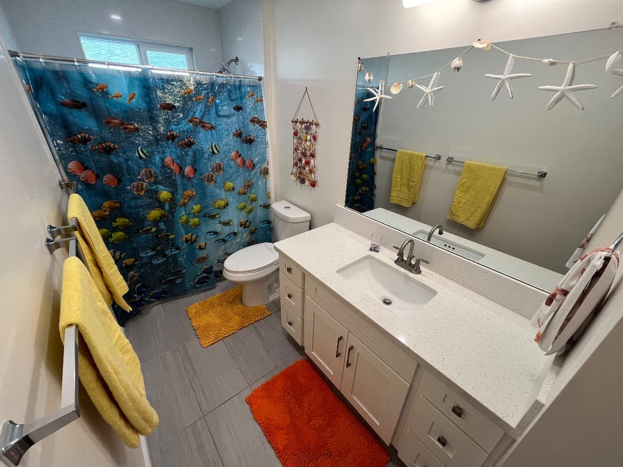 Second bathroom 