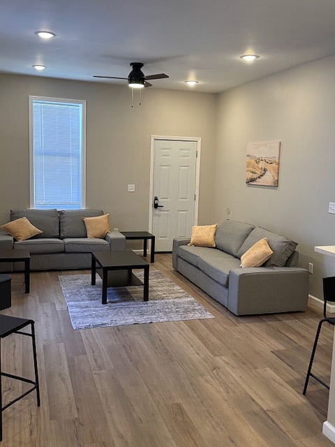 Furnished Finder property 787173_1 photo 3